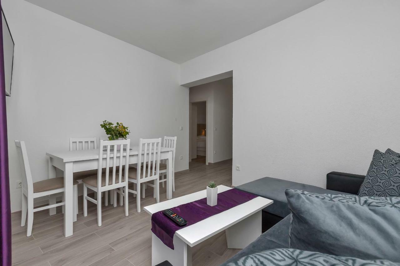 Apartmani Daniela Podgora Exterior photo
